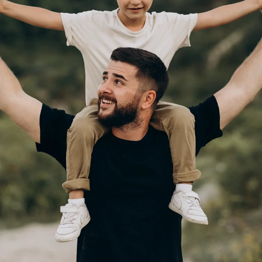 T-shirt personnalisé avec photos « Papa »